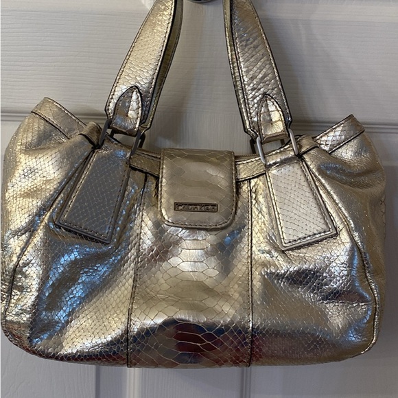 Calvin Klein Handbags - Calvin Klein leather handbag